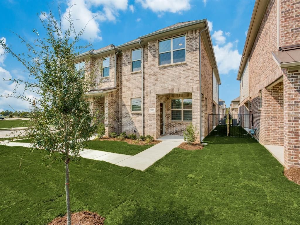 6519 Bowman Roberts Drive