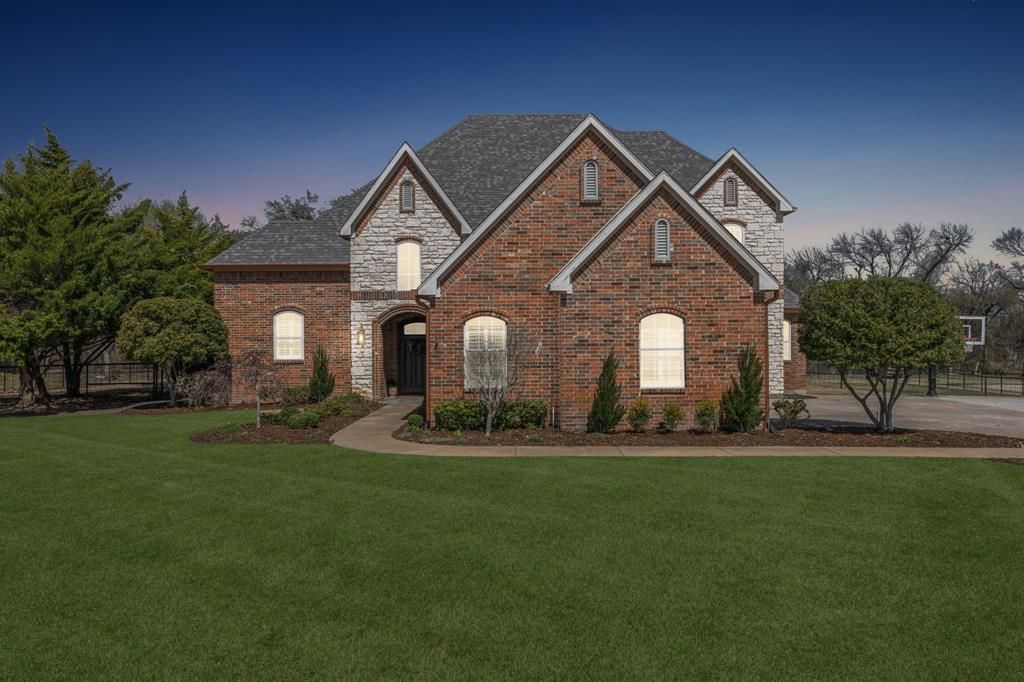 9111 Saddle Horn Court