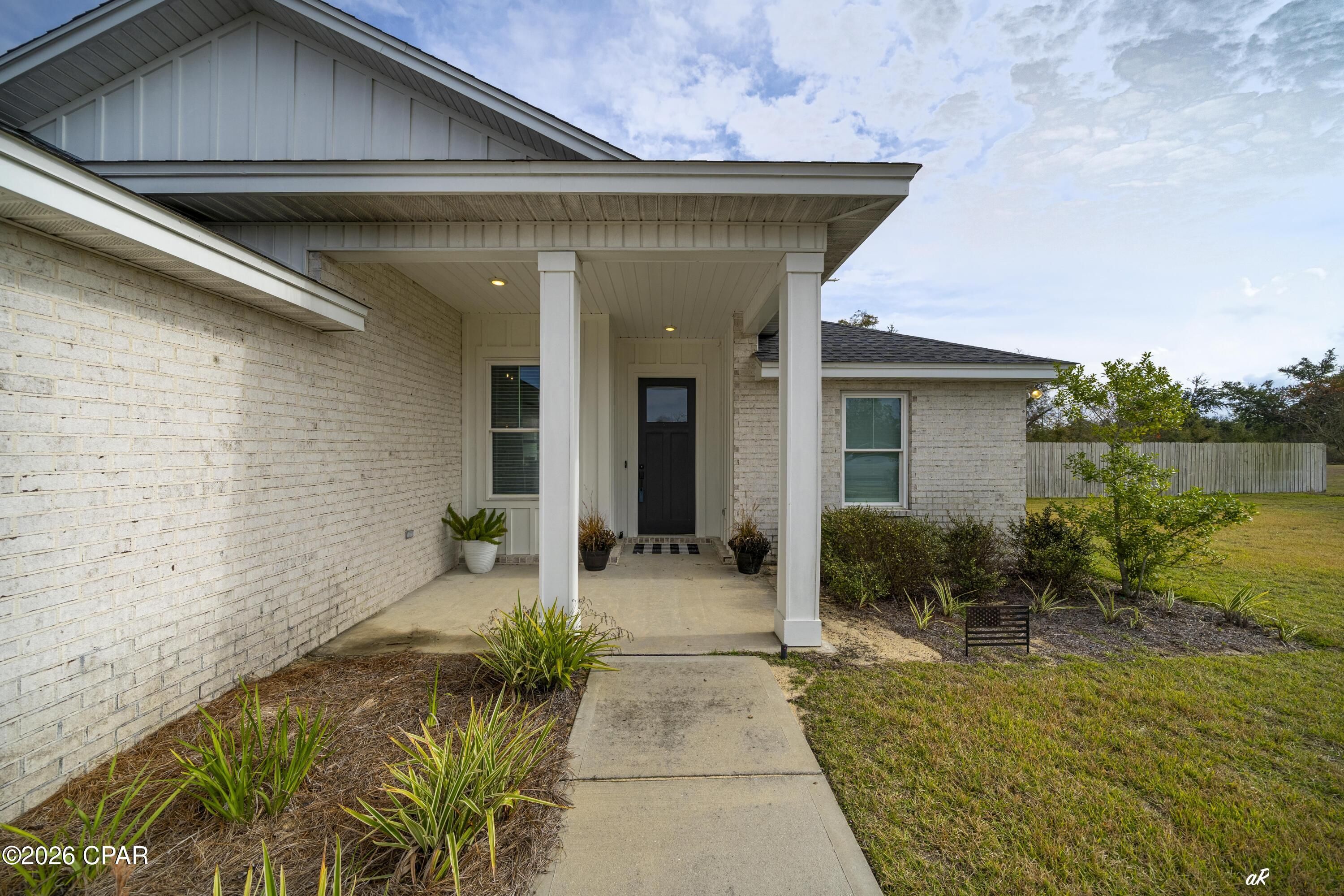 103 Lakeview Terrace