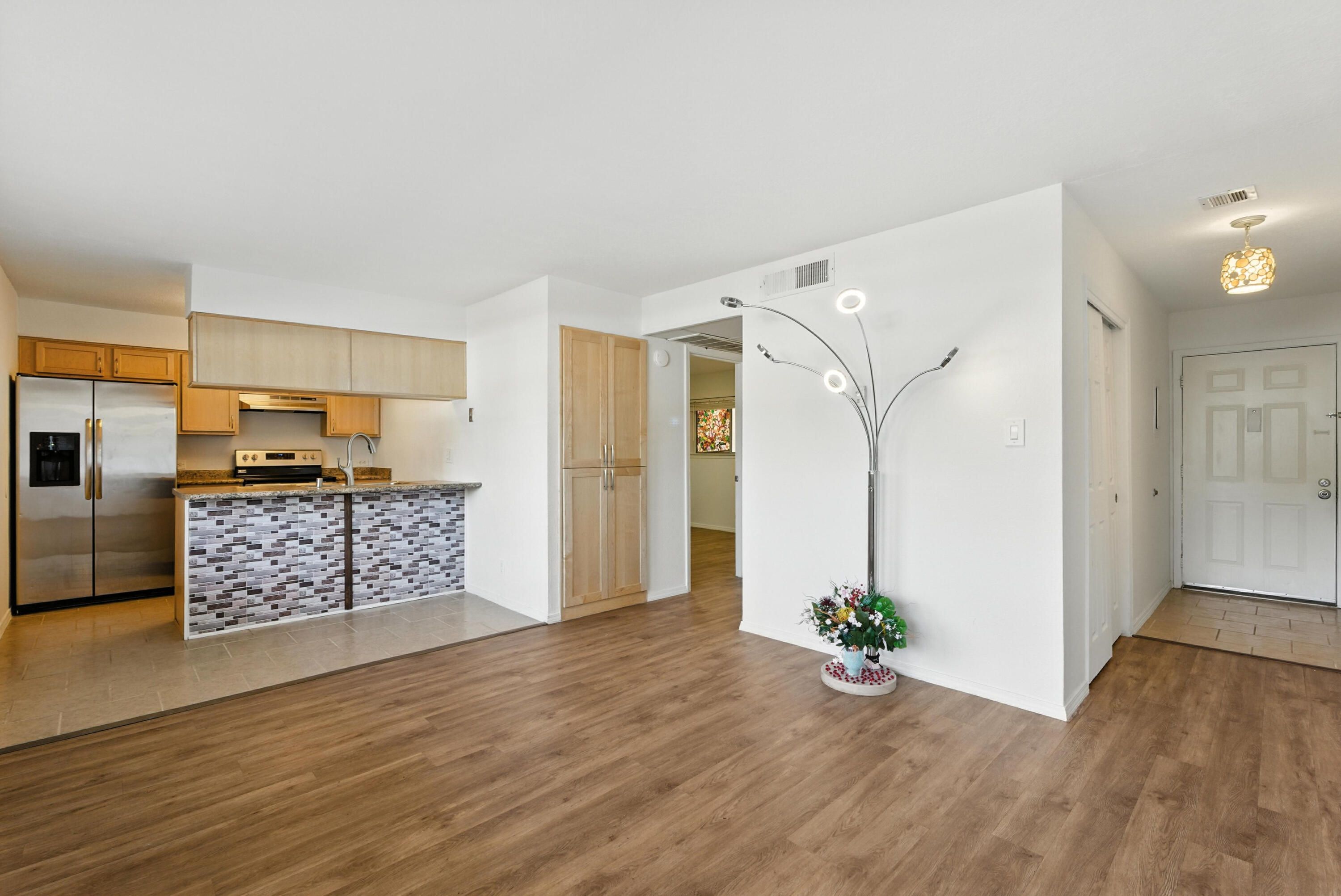 4200 Montgomery Boulevard Ne 109