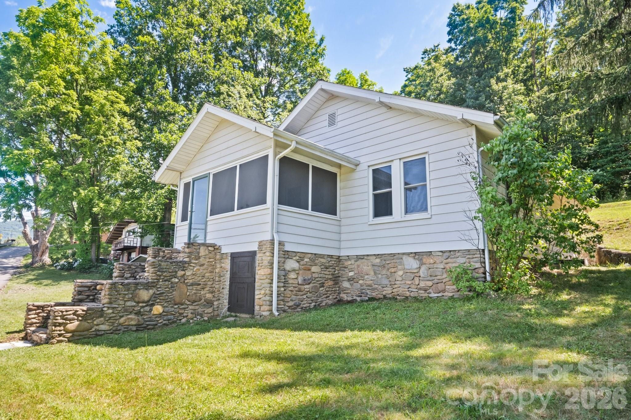 441 Main Street