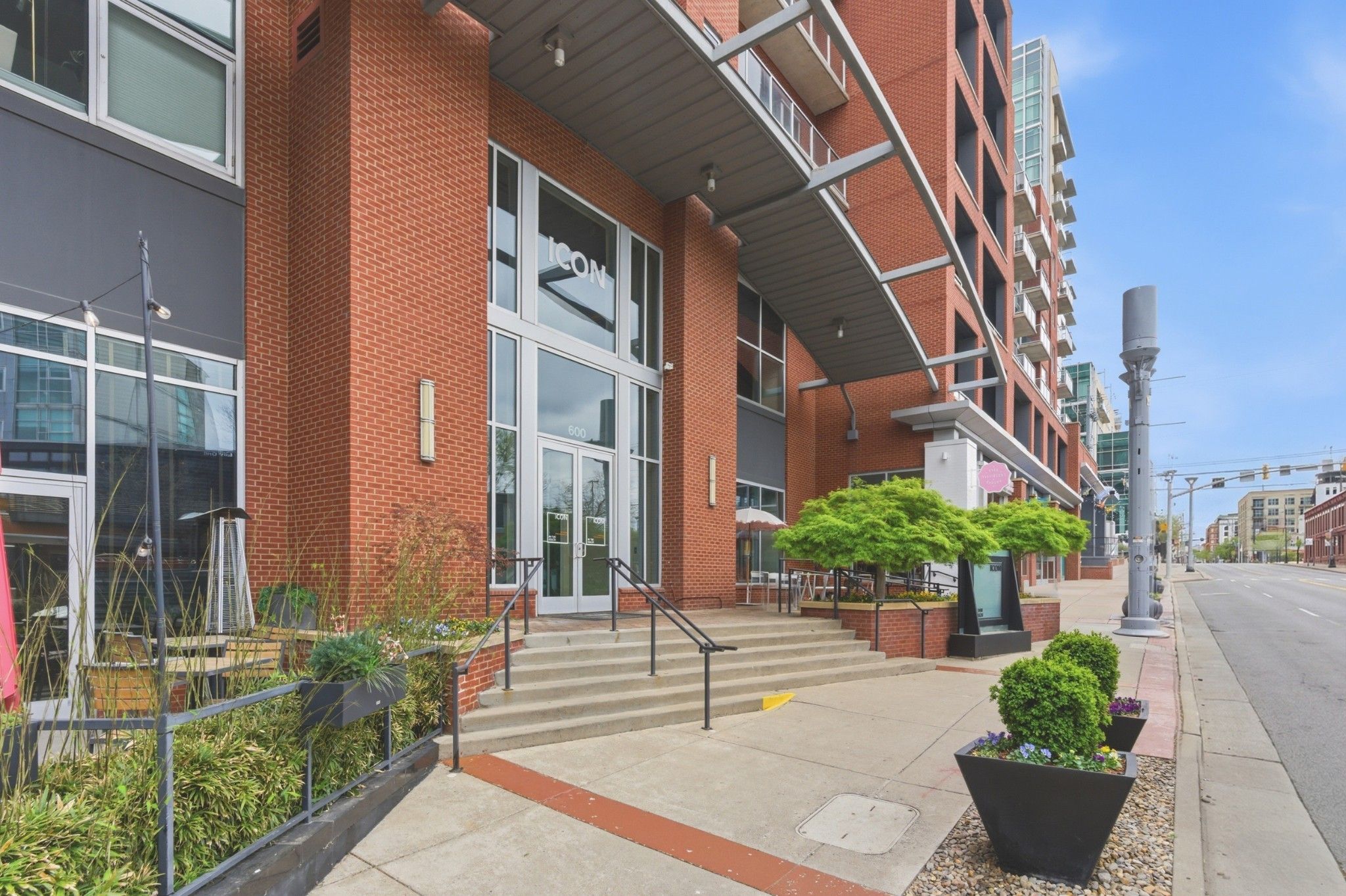 600 12th Ave S Apt 430