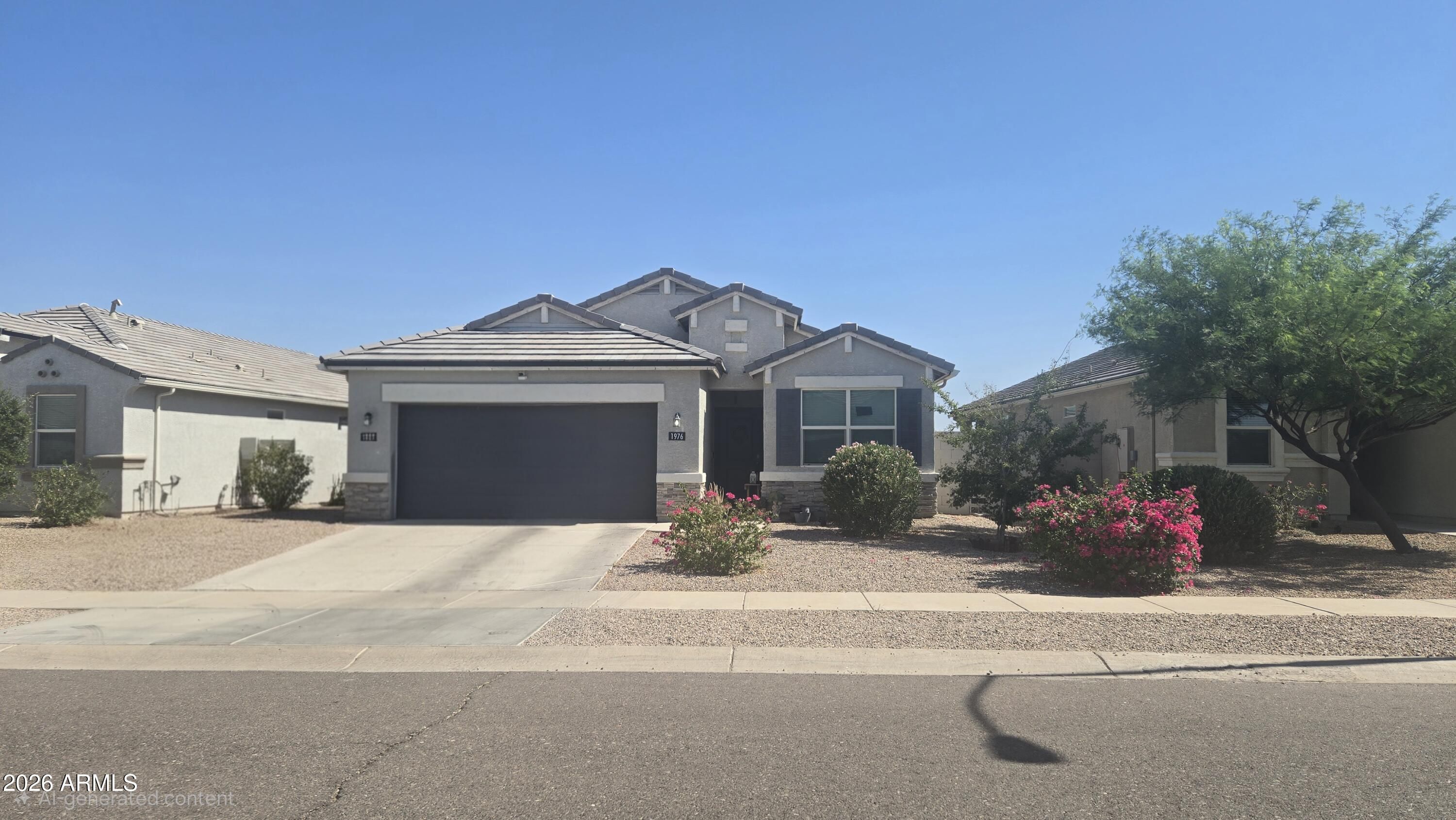 1976 W Cameron Boulevard