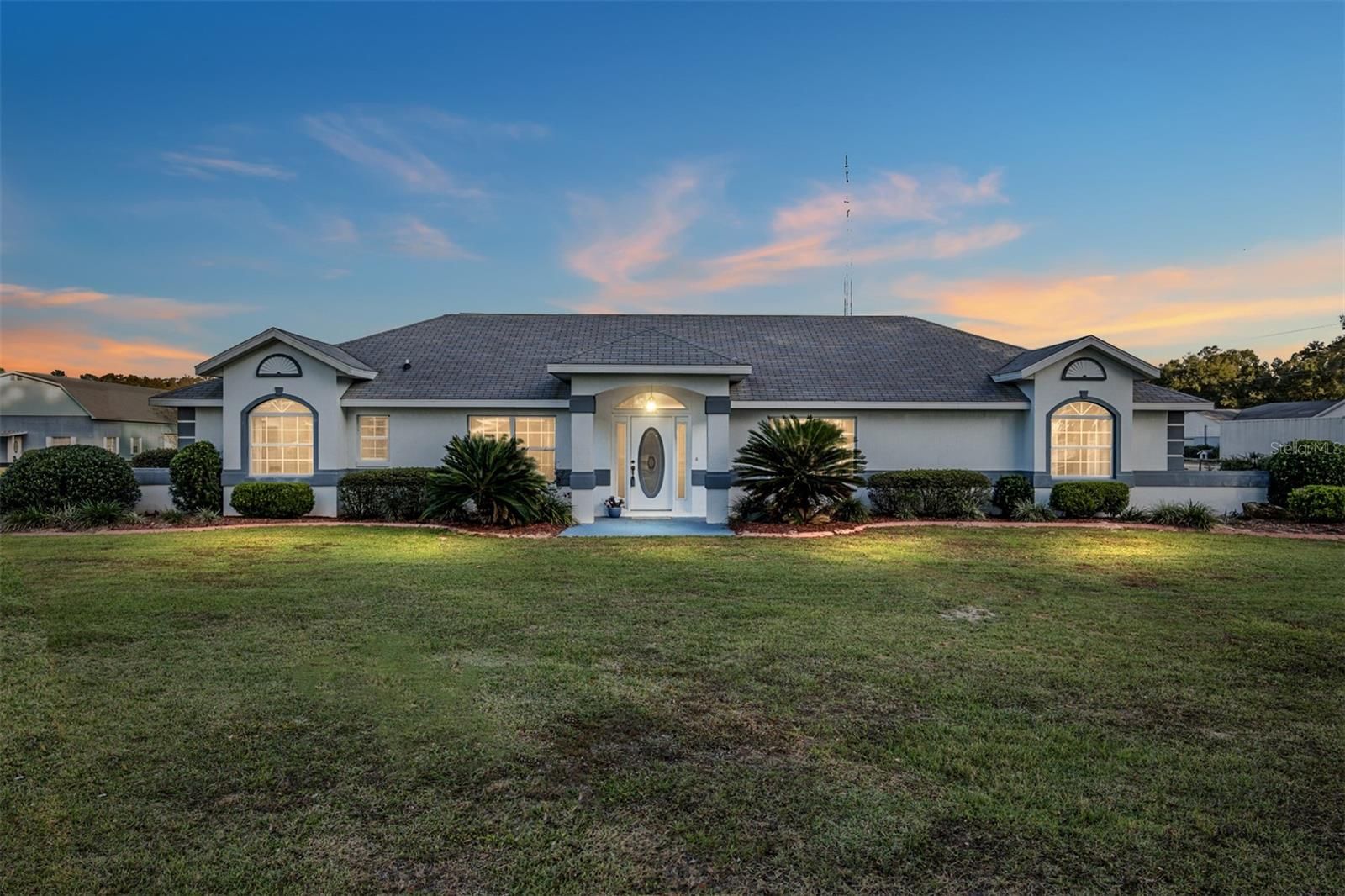 6925 Nw Highway 225a