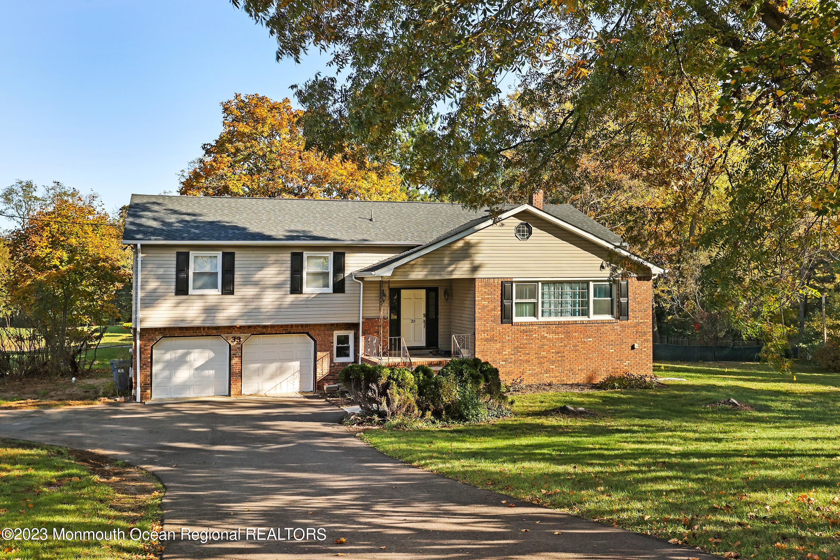 33 Hidden Stream Road