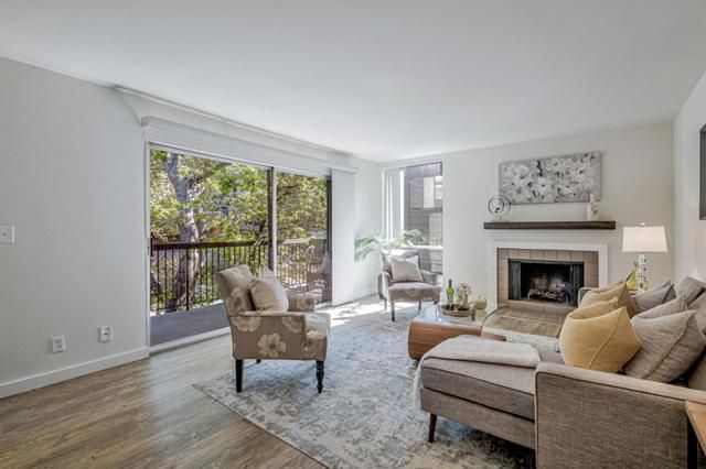 2700 Le Conte Avenue 301