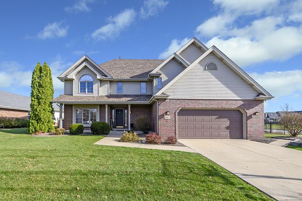 Grasmere Mokena Il Homes For Sale Real Estate Neighborhoods Com