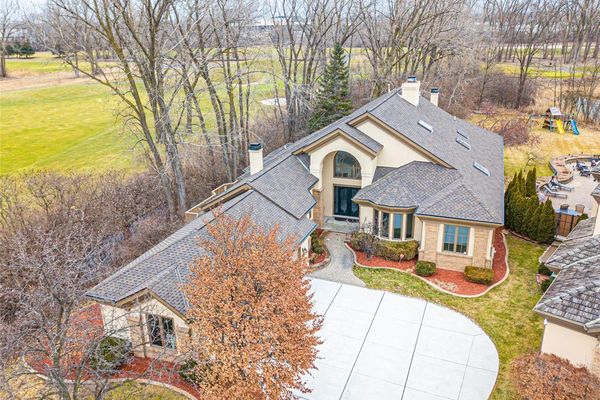 The Residences At Tpc Dearborn Mi Homes For Sale Real Estate Neighborhoods Com