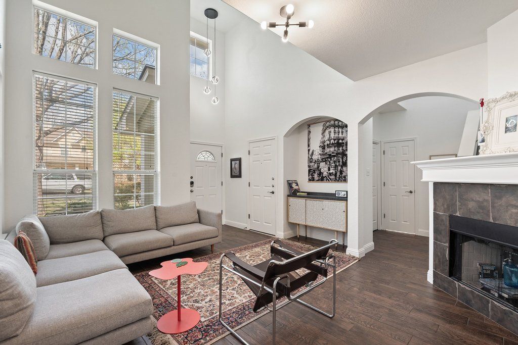 1819 Village Oak Court