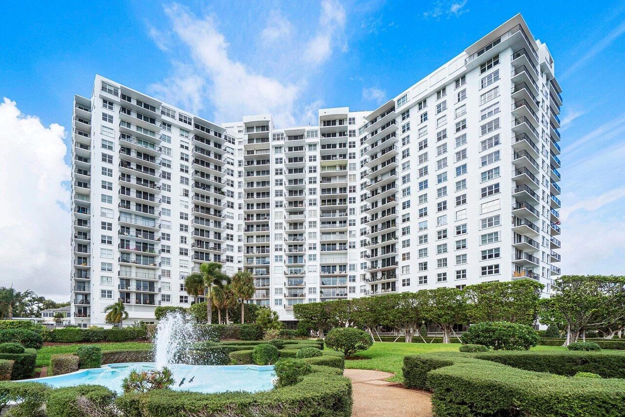 1701 S Flagler Drive 1609