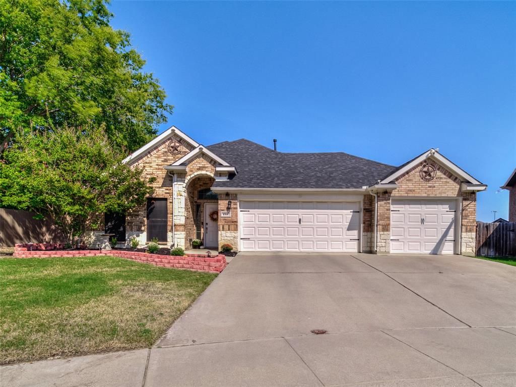 6164 Lochmoor Drive