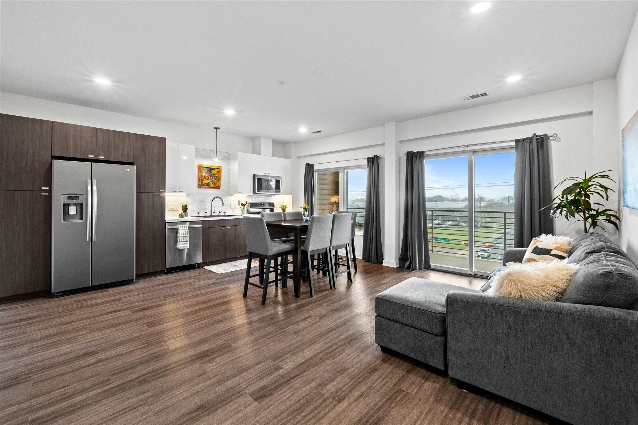 4361 S Congress Avenue 402