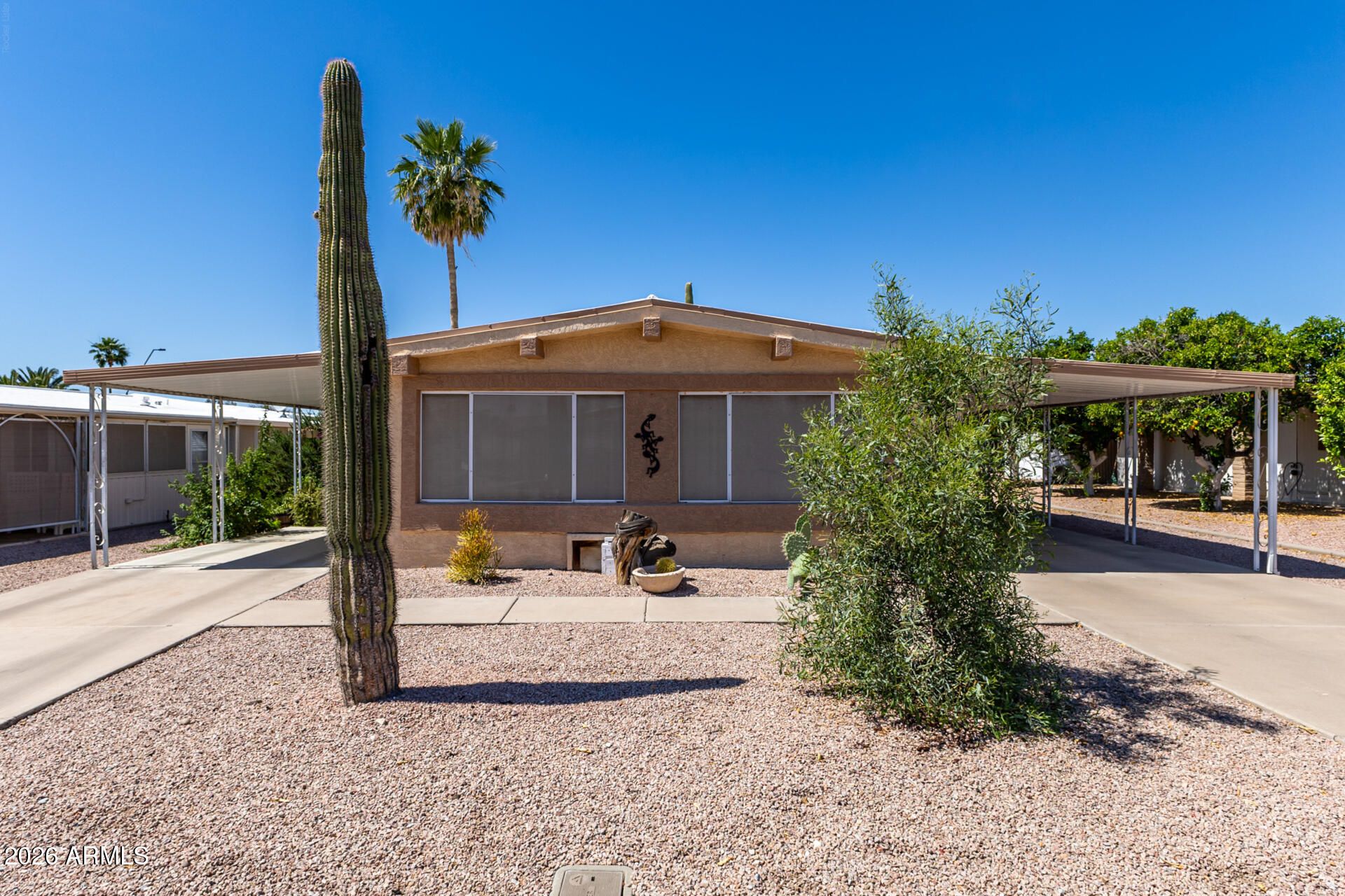 8256 E Dutchman Drive