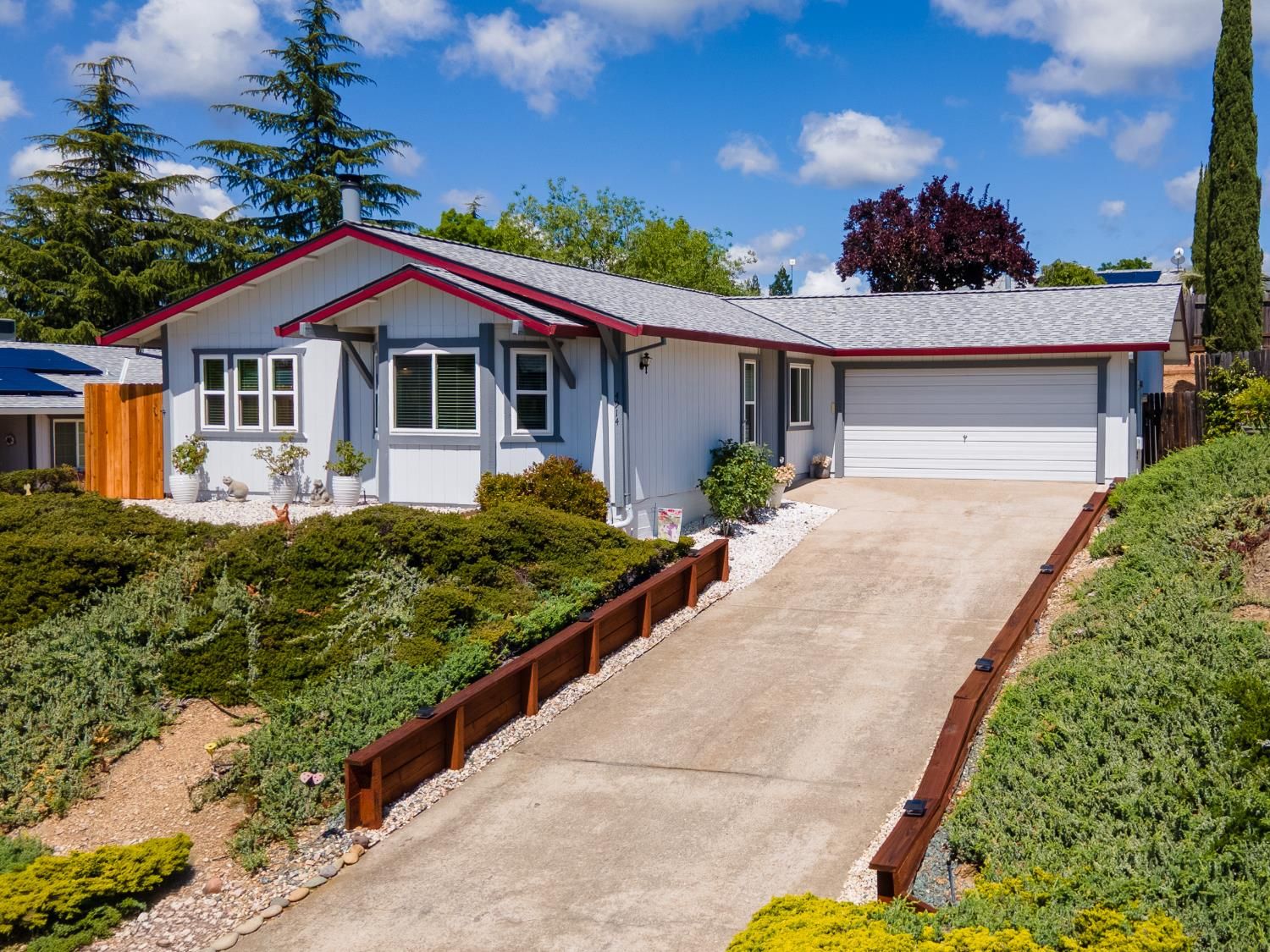 4914 Summit View Court