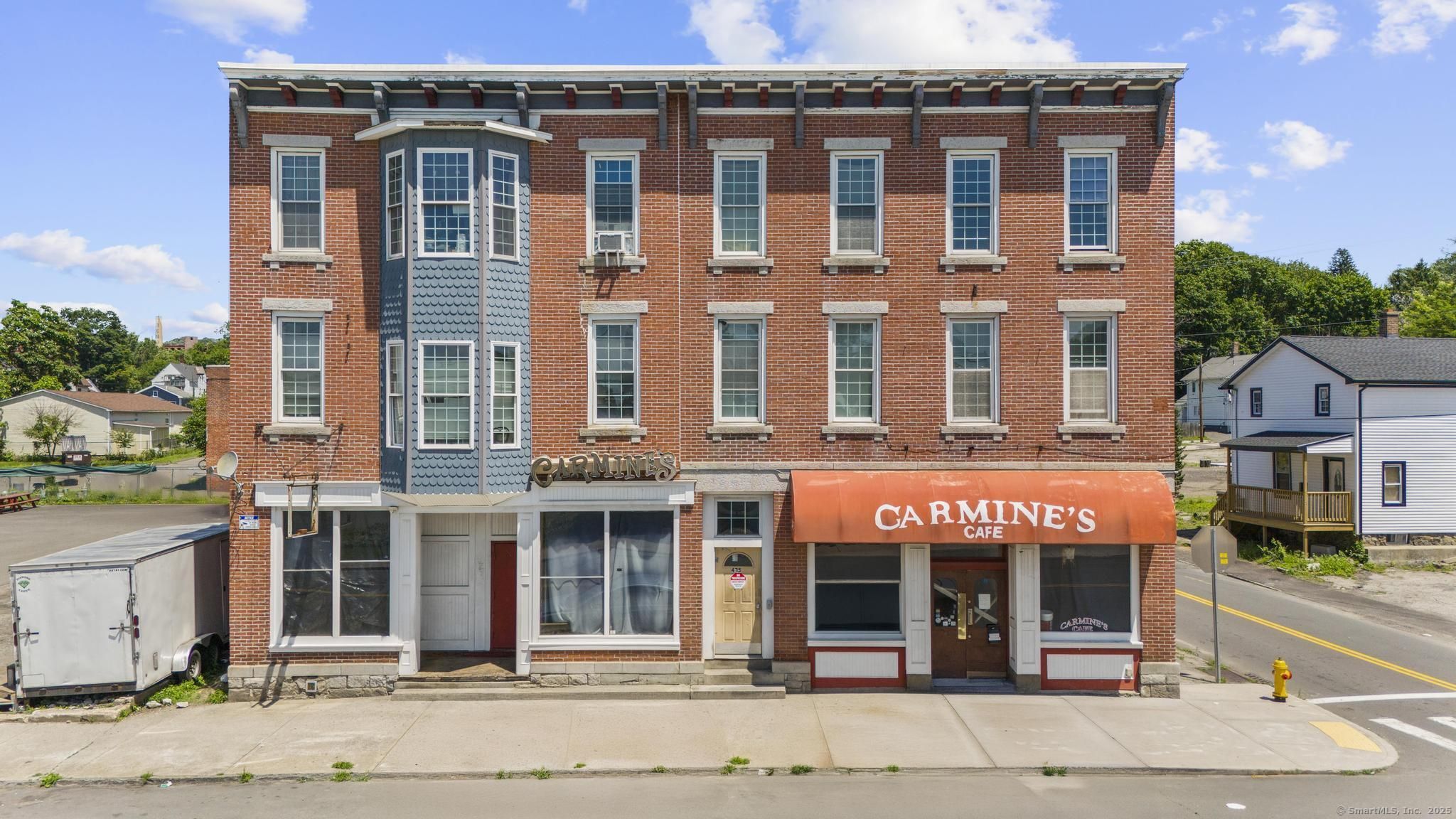 473 East Main Street