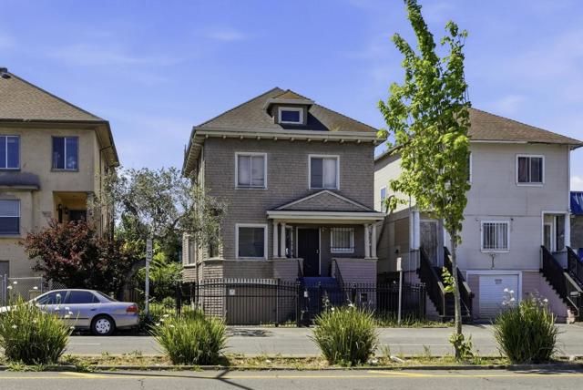 881 W Macarthur Boulevard