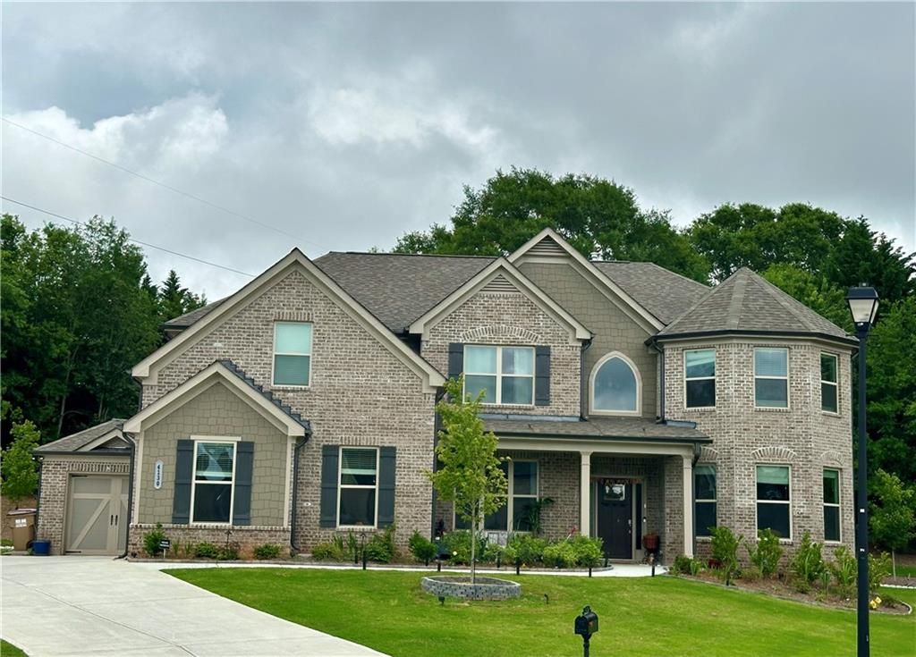 4095 Sierra Vista Circle