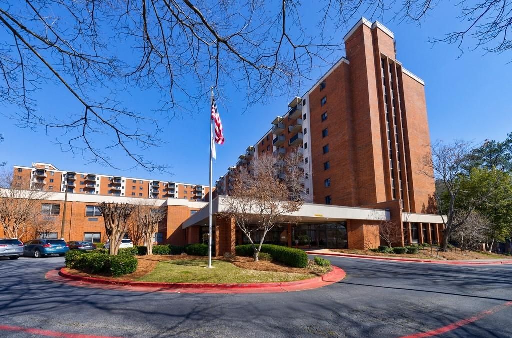 300 Johnson Ferry Road Ne B113