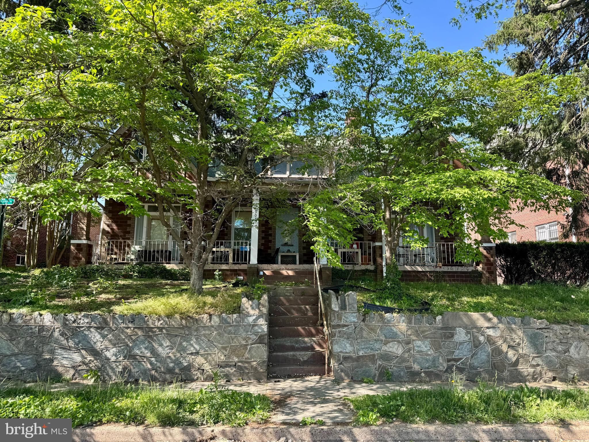 1305 Fern Street Nw