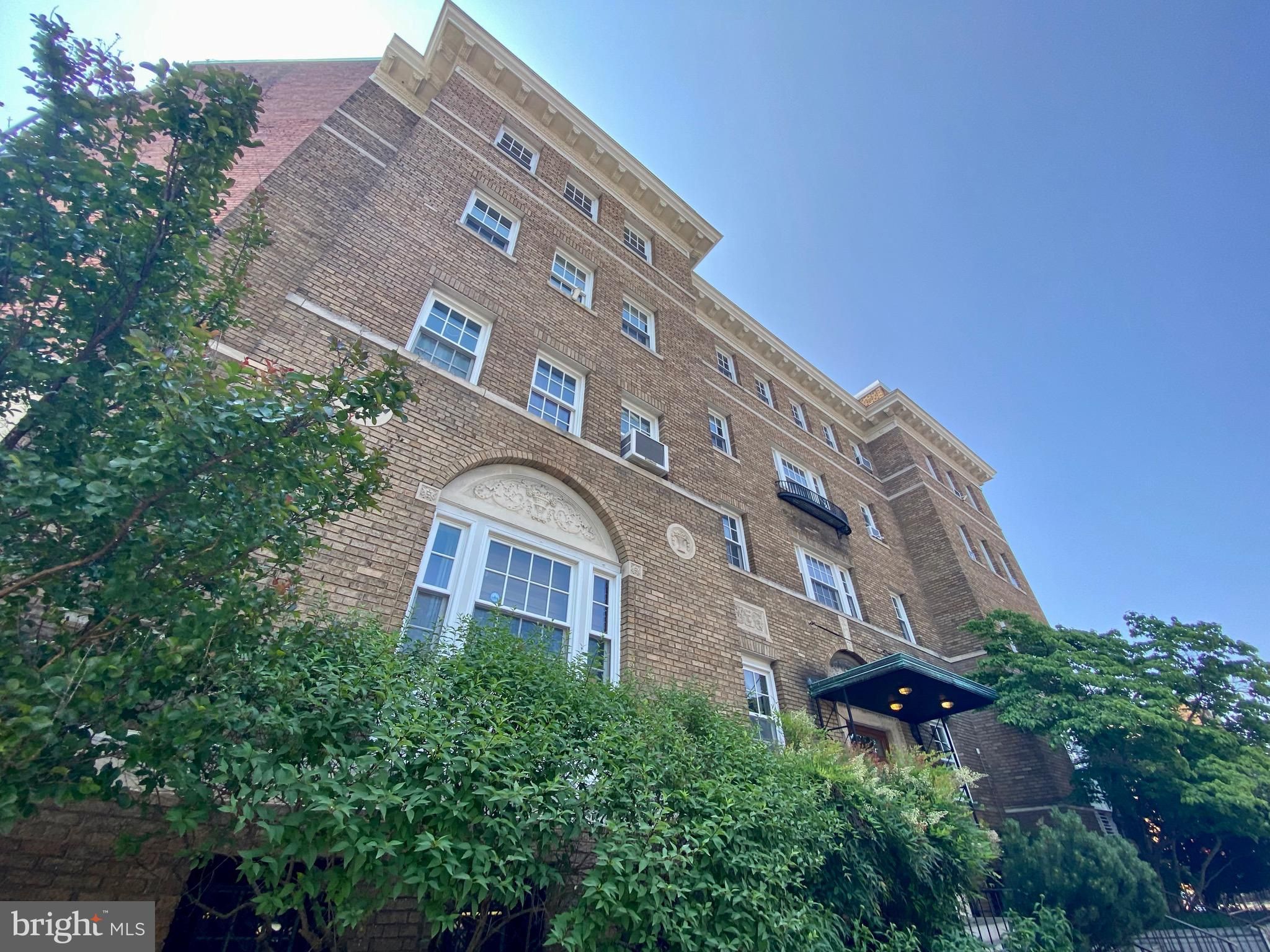 1736 Columbia Road Nw 407
