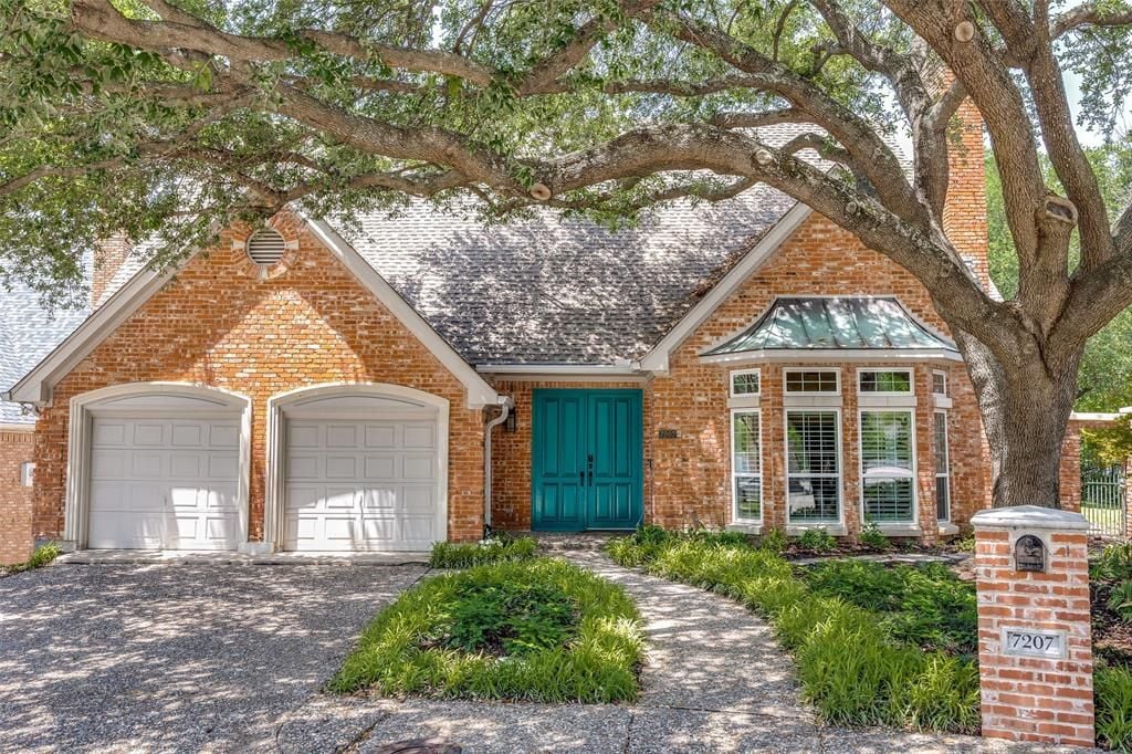7207 Abrams Place Court