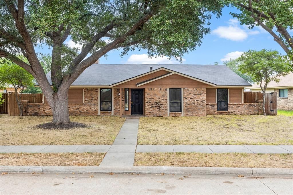 1304 Westminster Drive