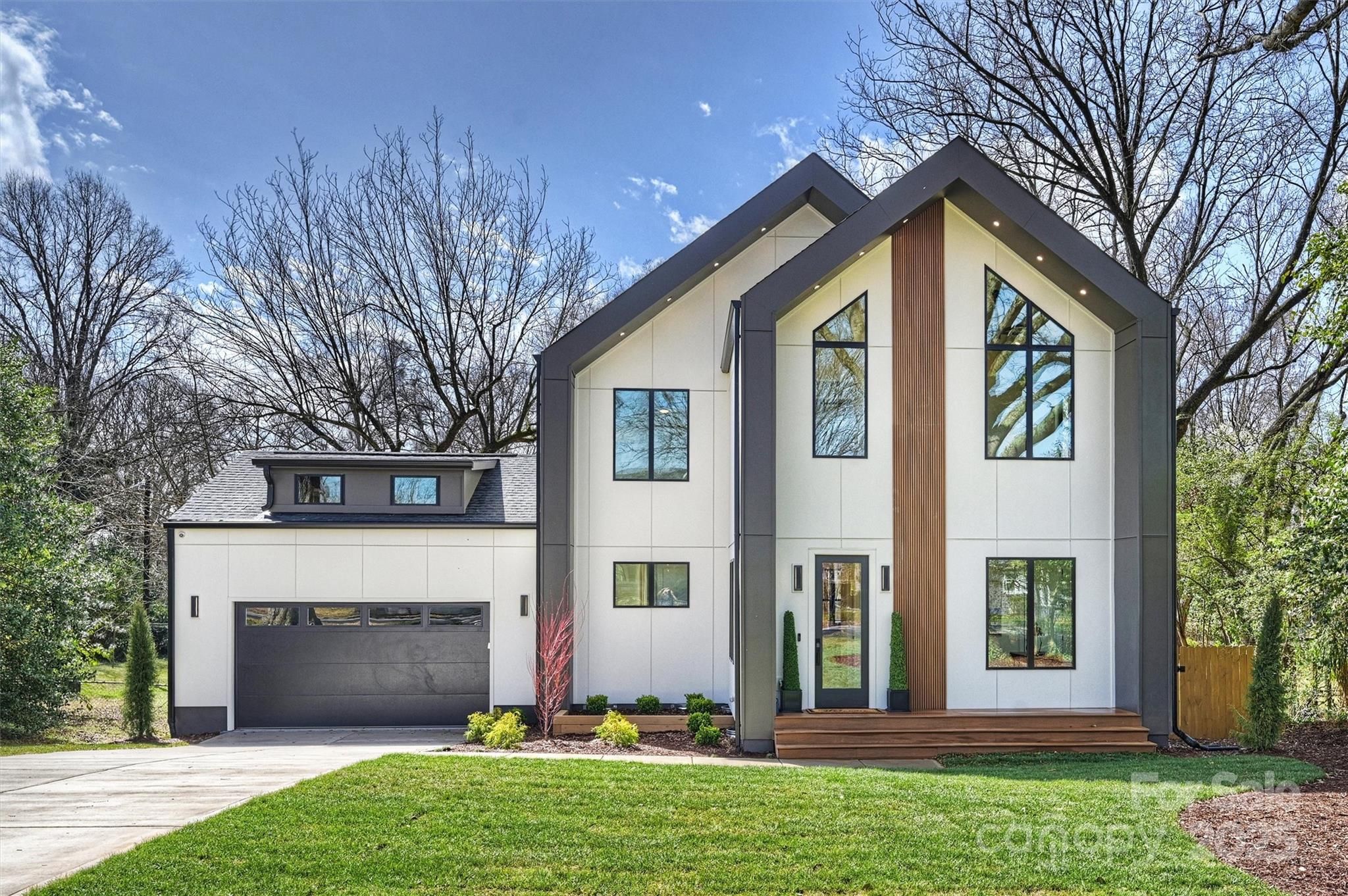 4808 Doris Avenue