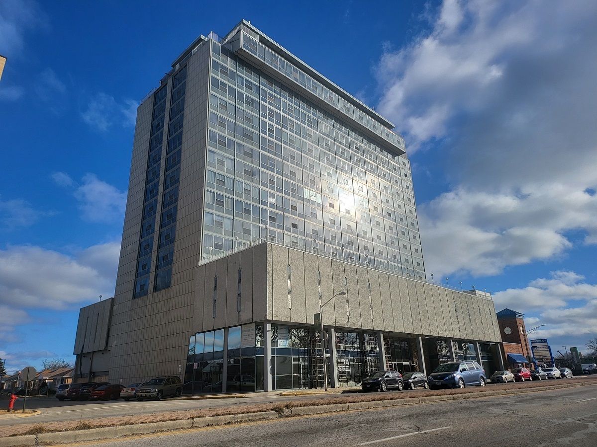 7234 W North Avenue 502