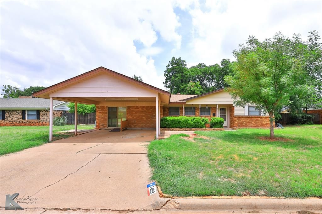 1409 Westwood Drive