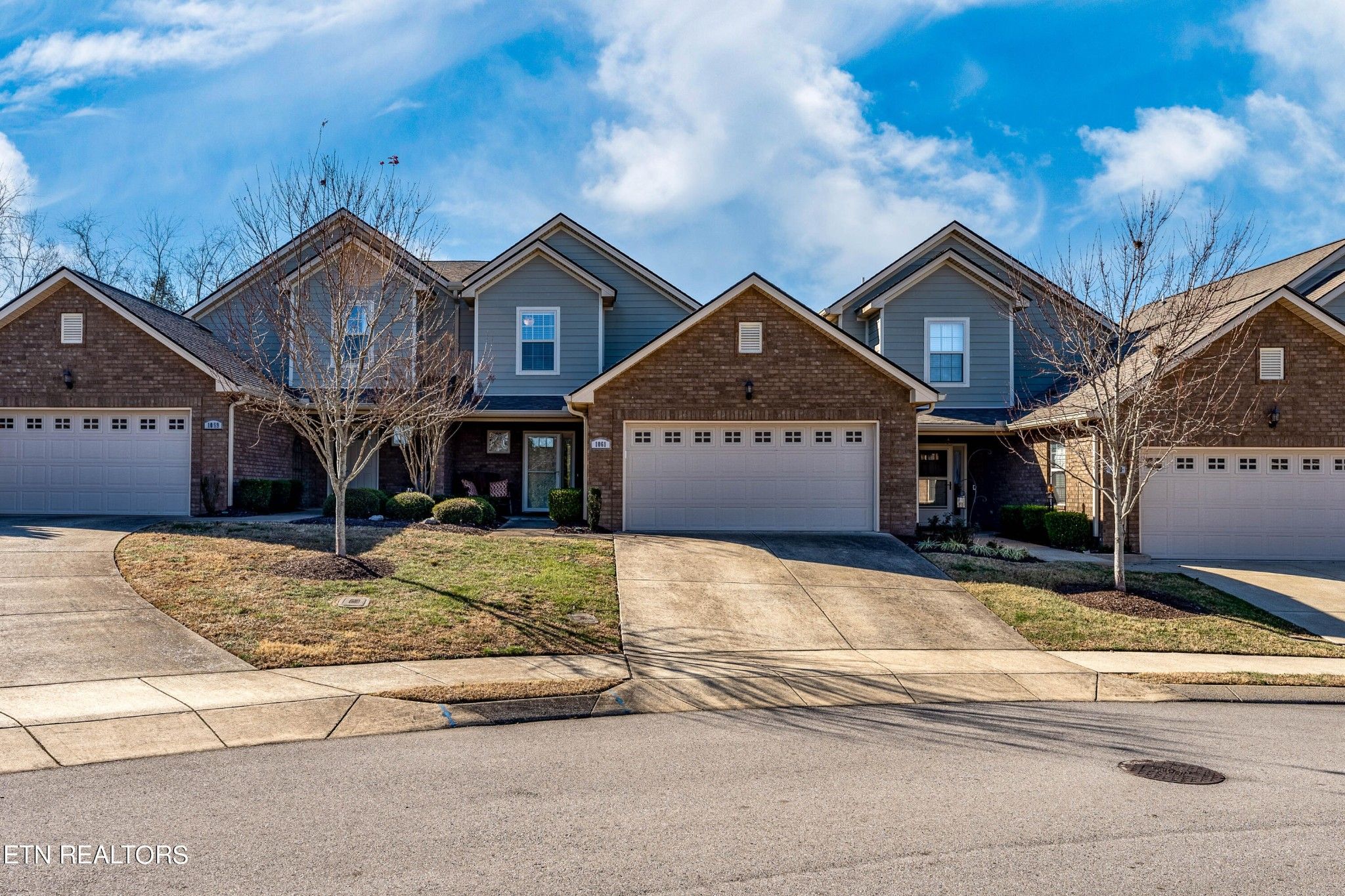 1061 Irish Way