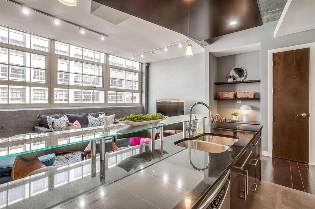 2600 W 7th Street 1409
