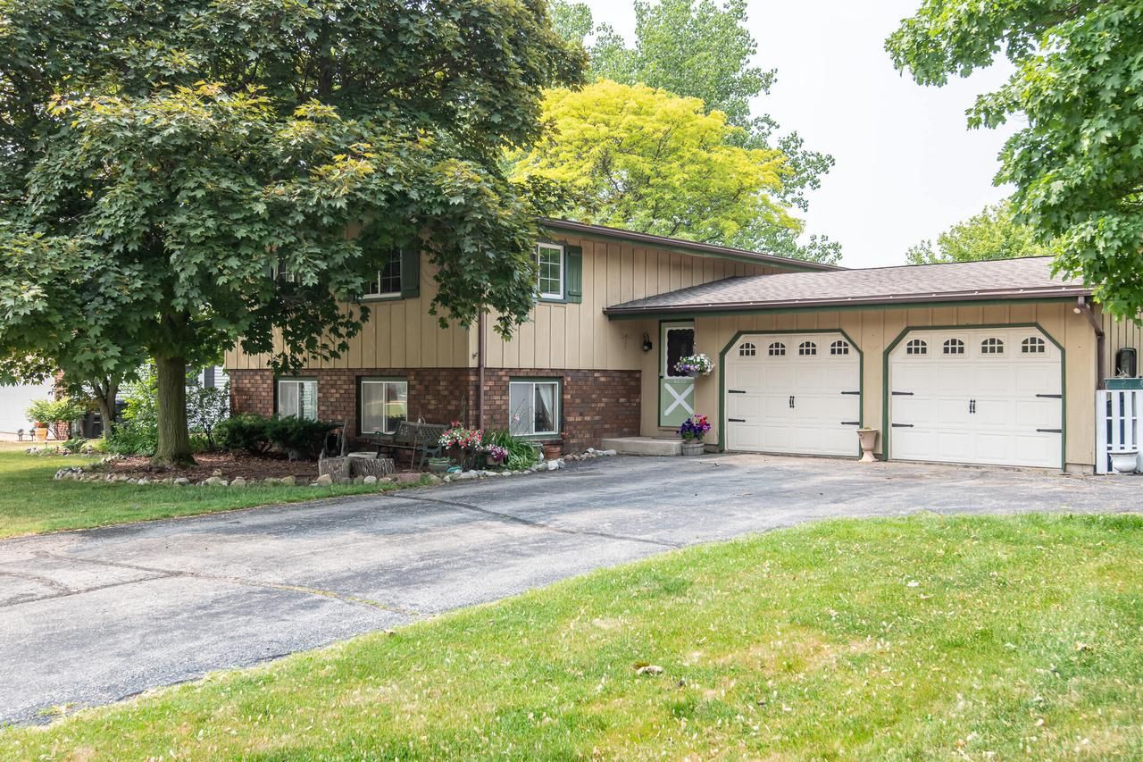 8632 West Bottsford Avenue