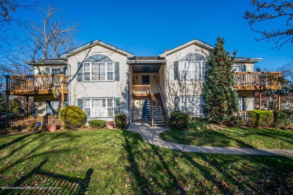 Mill Creek Condominiums Berkeley Nj Homes For Sale Real Estate Neighborhoods Com