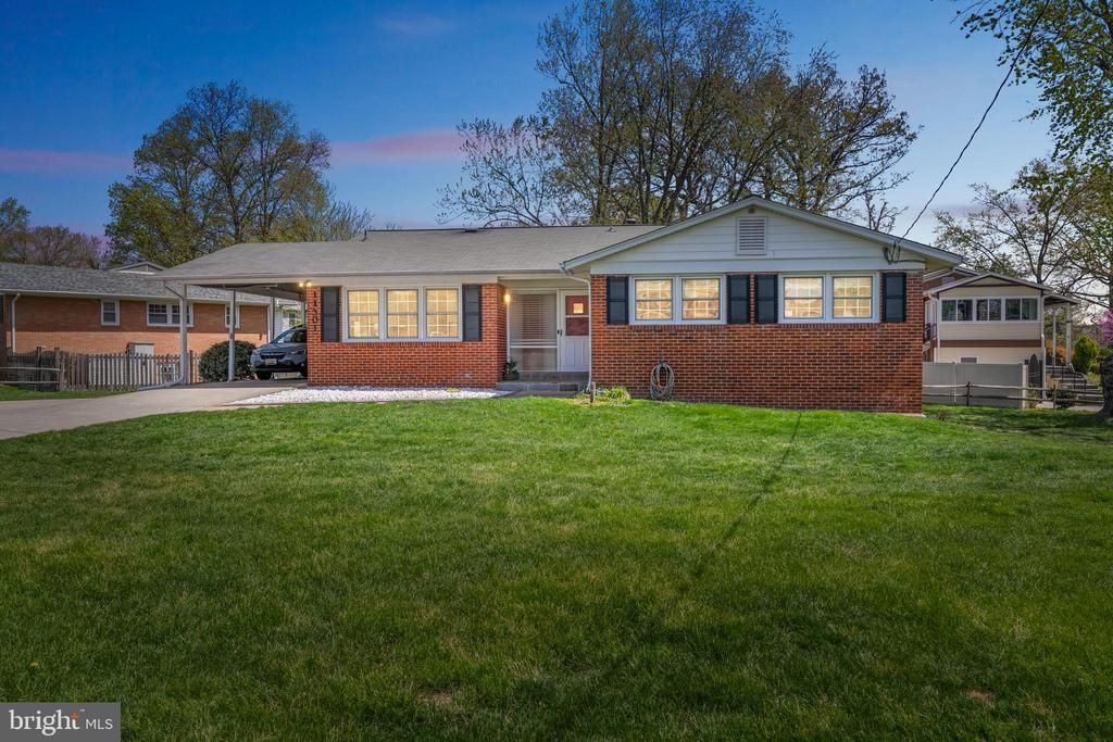 11301 Gainsborough Road