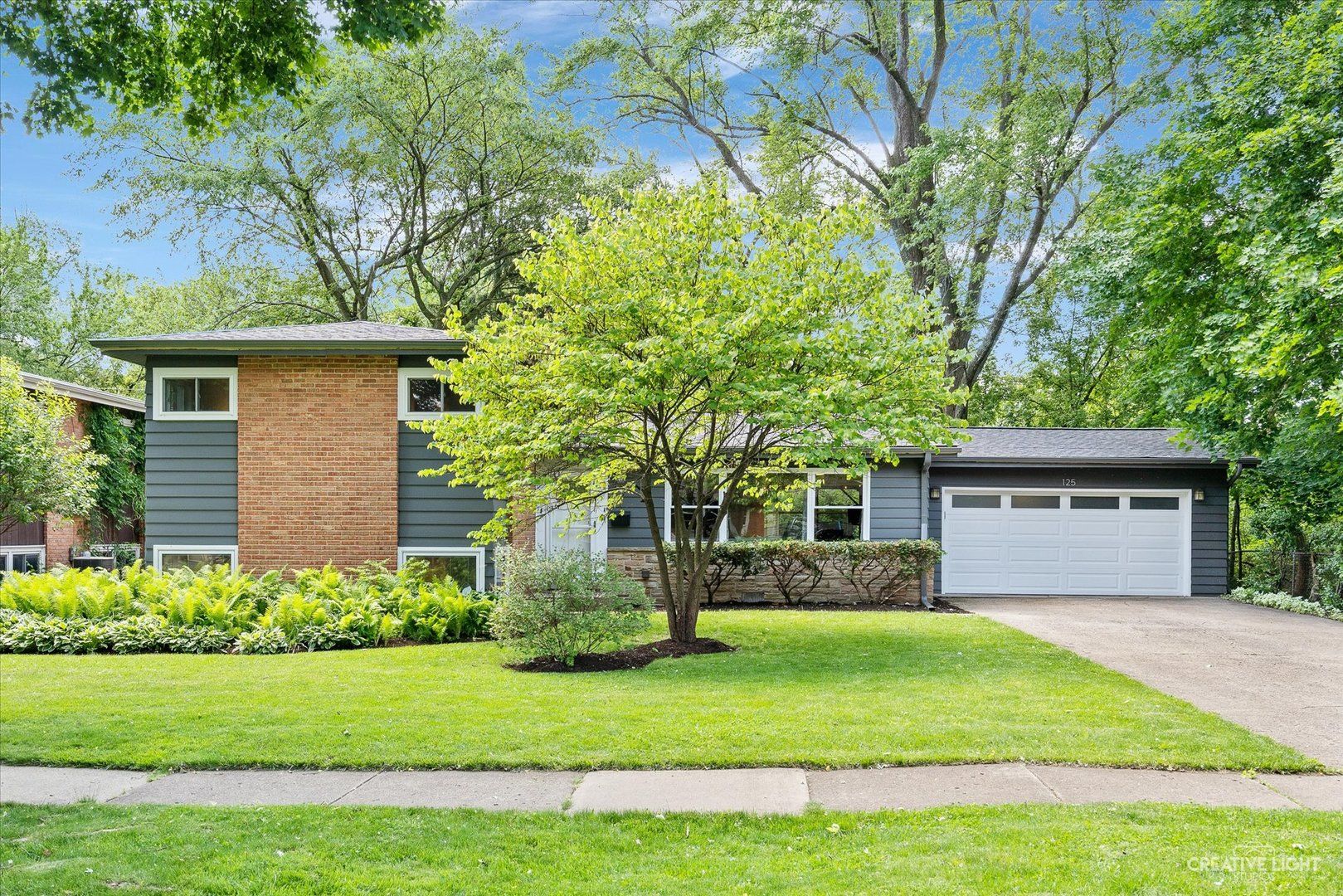 125 W Pleasant Hill Boulevard