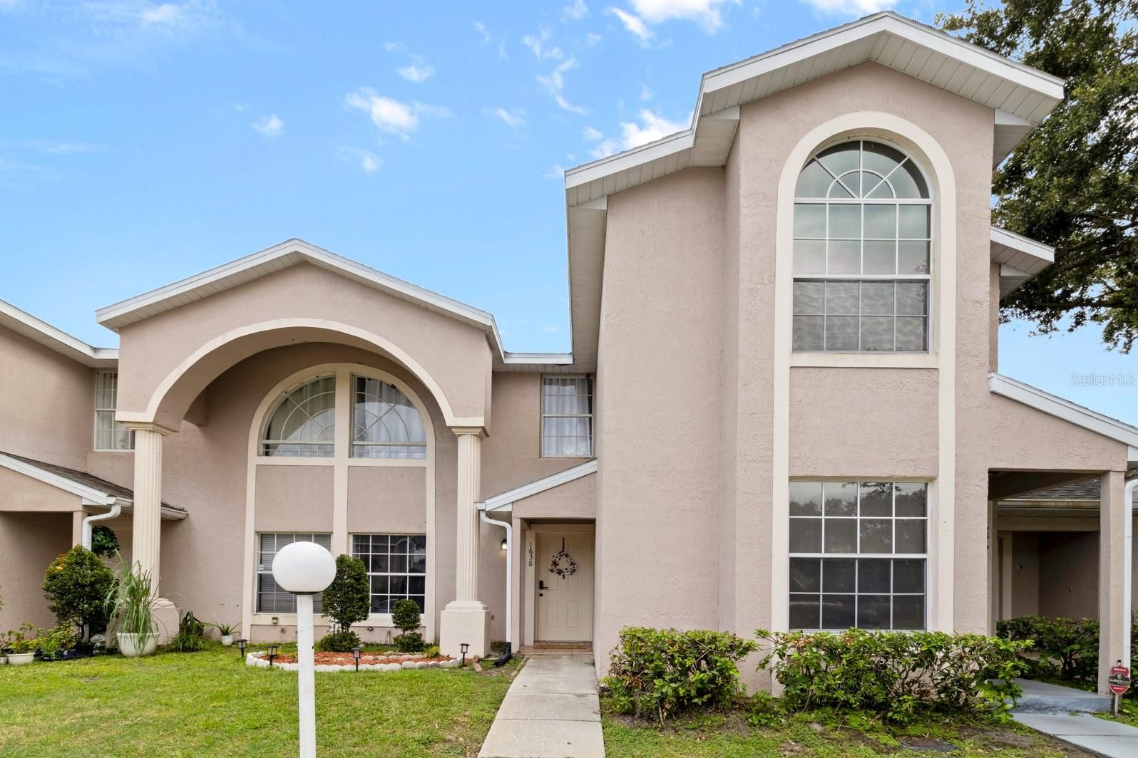 1638 Windsor Oak Court