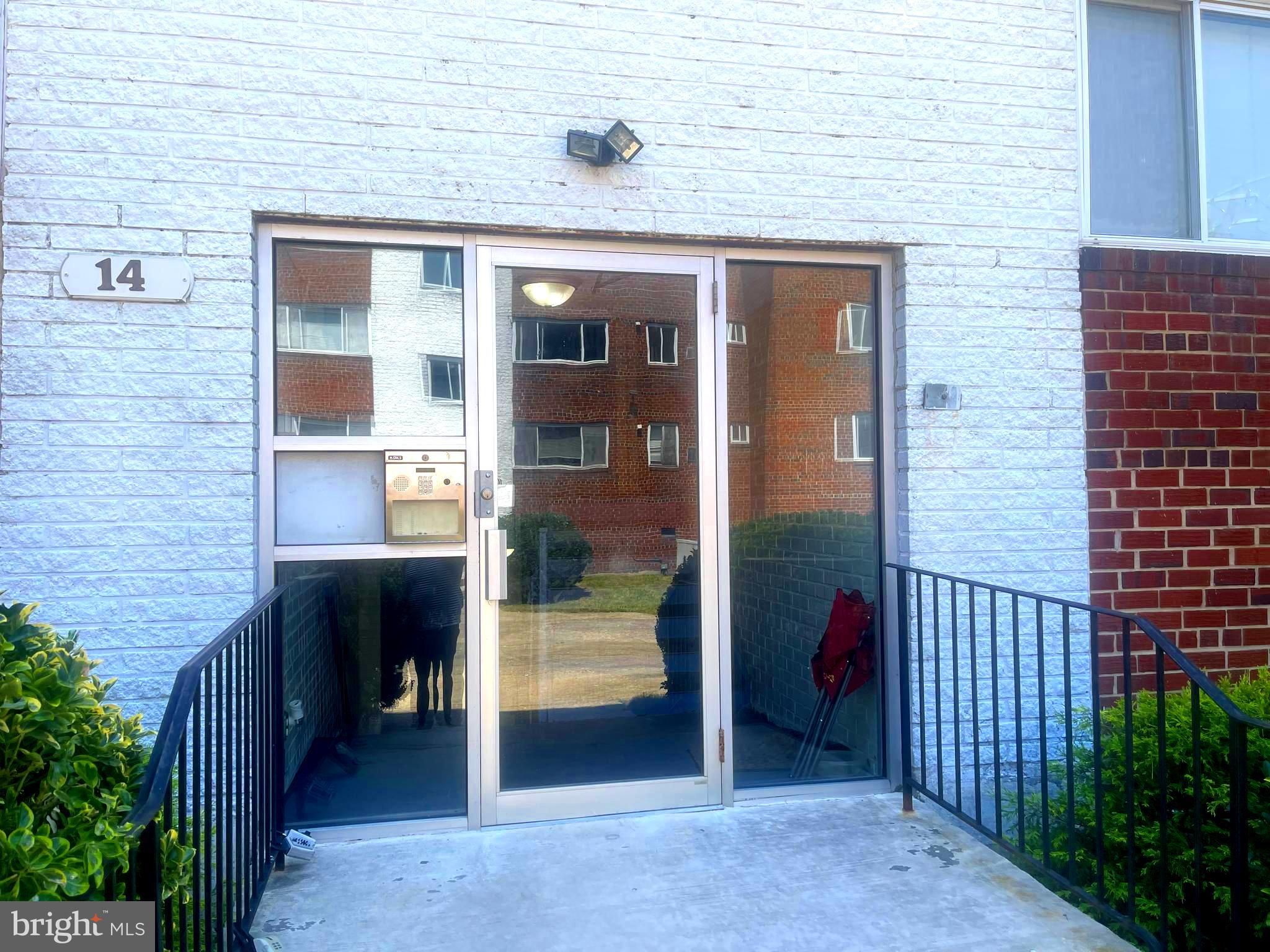 14 Halley Place Se 201