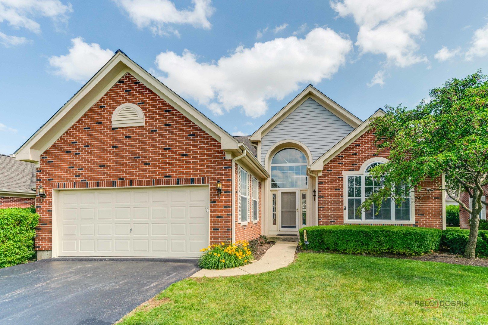 17503 W Stillwater Court
