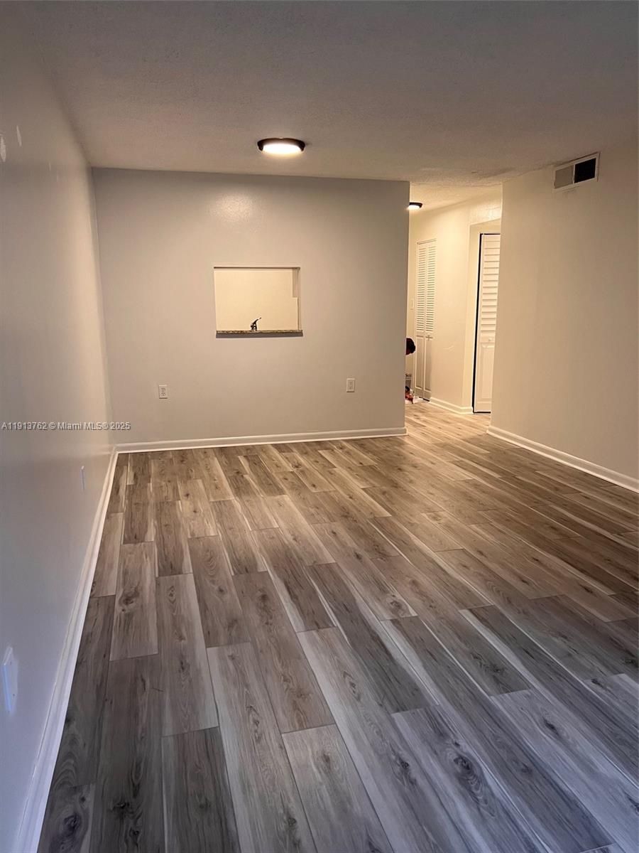 12035 Ne 2nd Ave A111