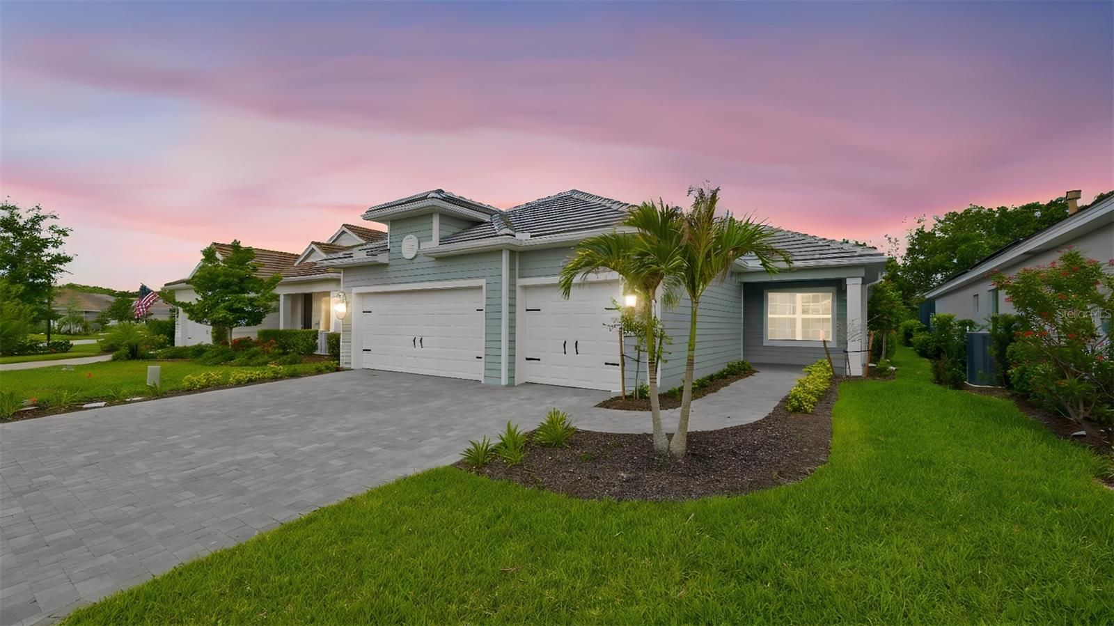 3075 Heritage Pines Drive