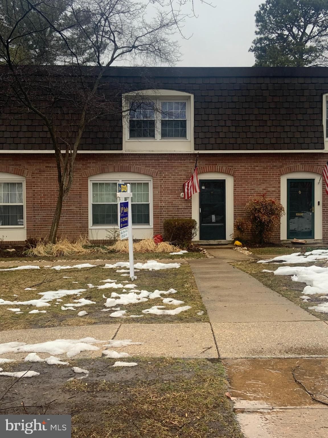 8210 Carrleigh Parkway 6