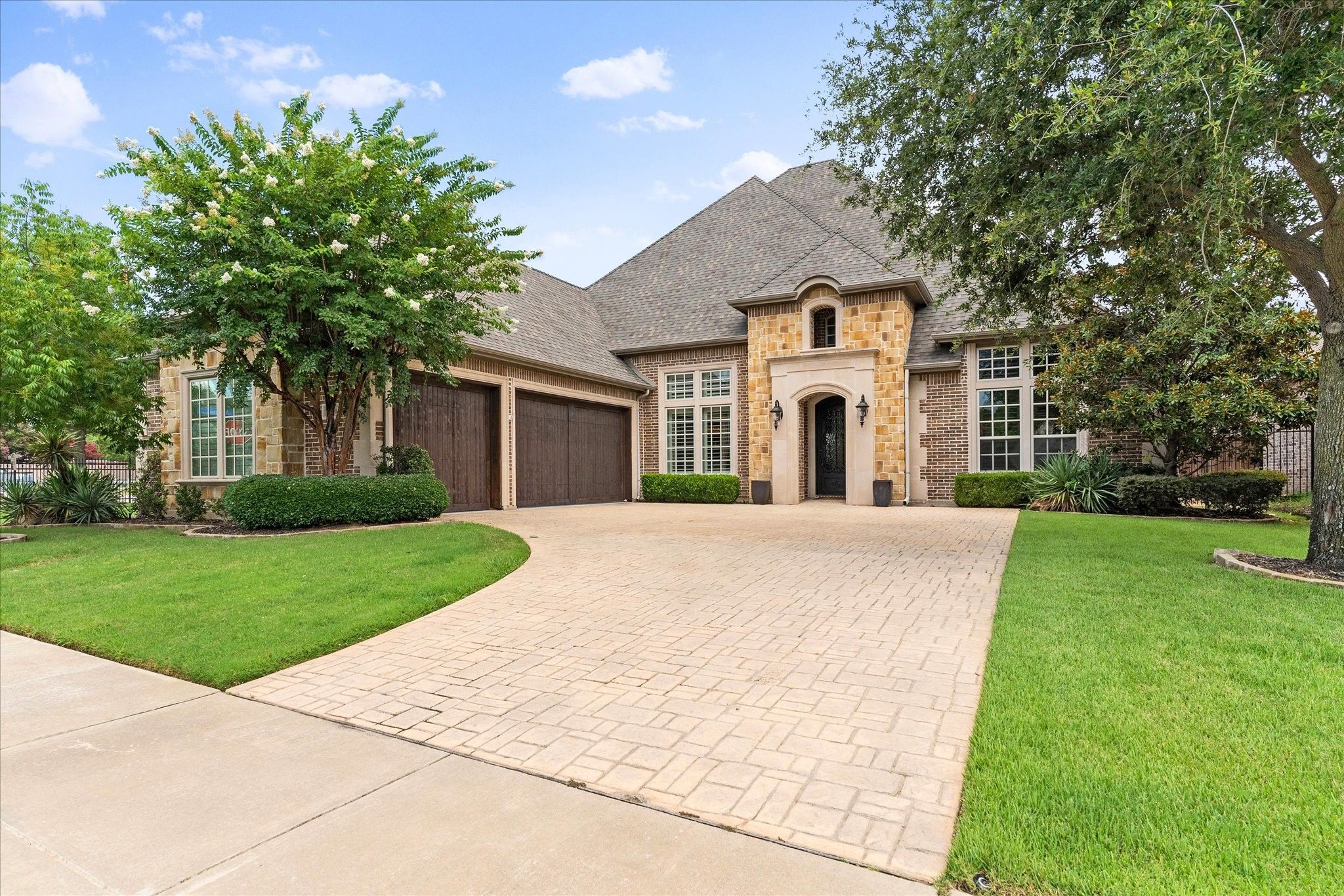 2400 Arbor Gate Lane