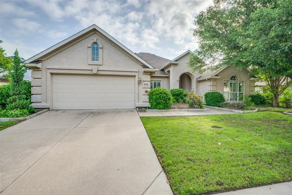 9716 Amber Court