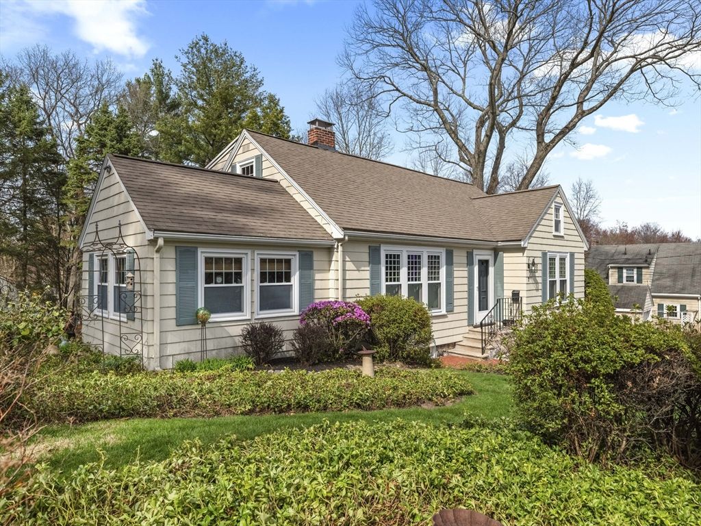 7 Fernwood Rd