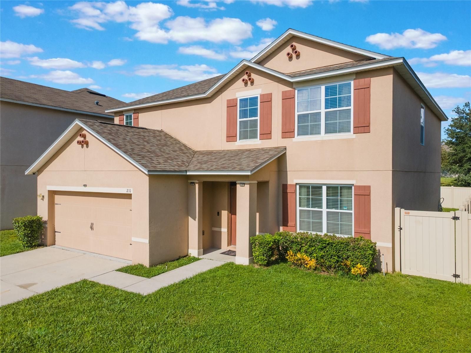 210 Lazy Willow Drive