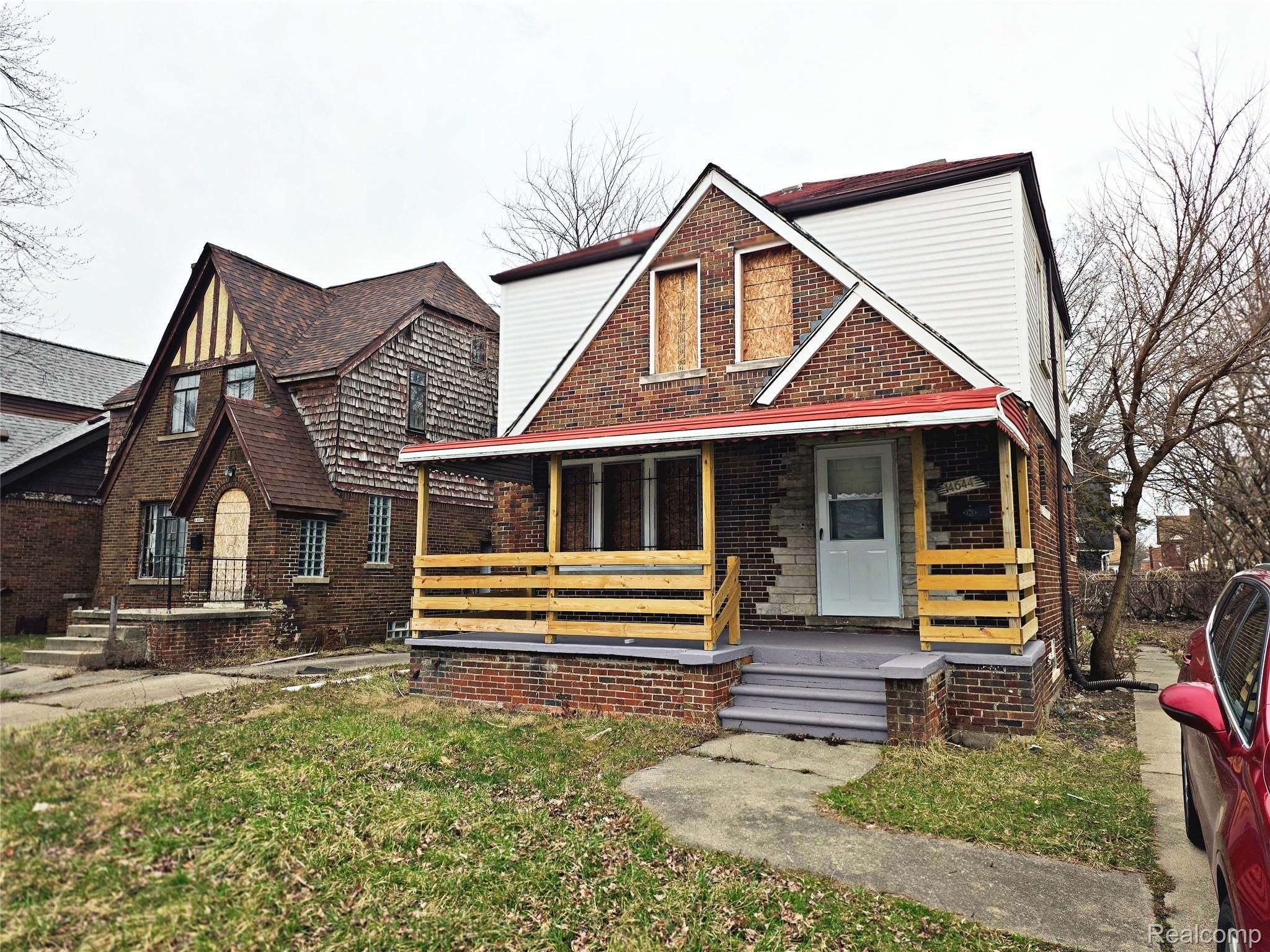 14644 Hubbell Street