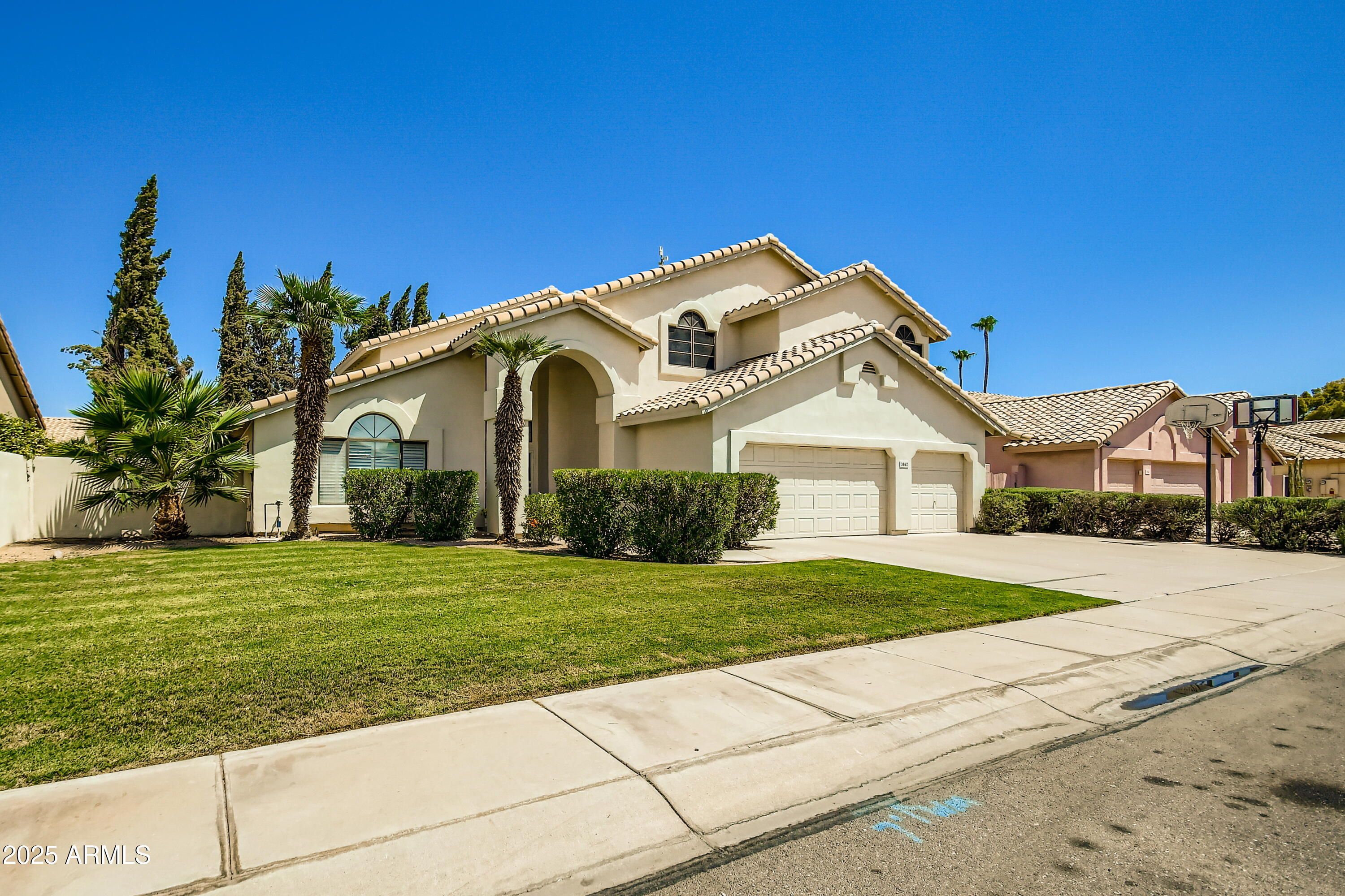 3562 W Frankfurt Drive
