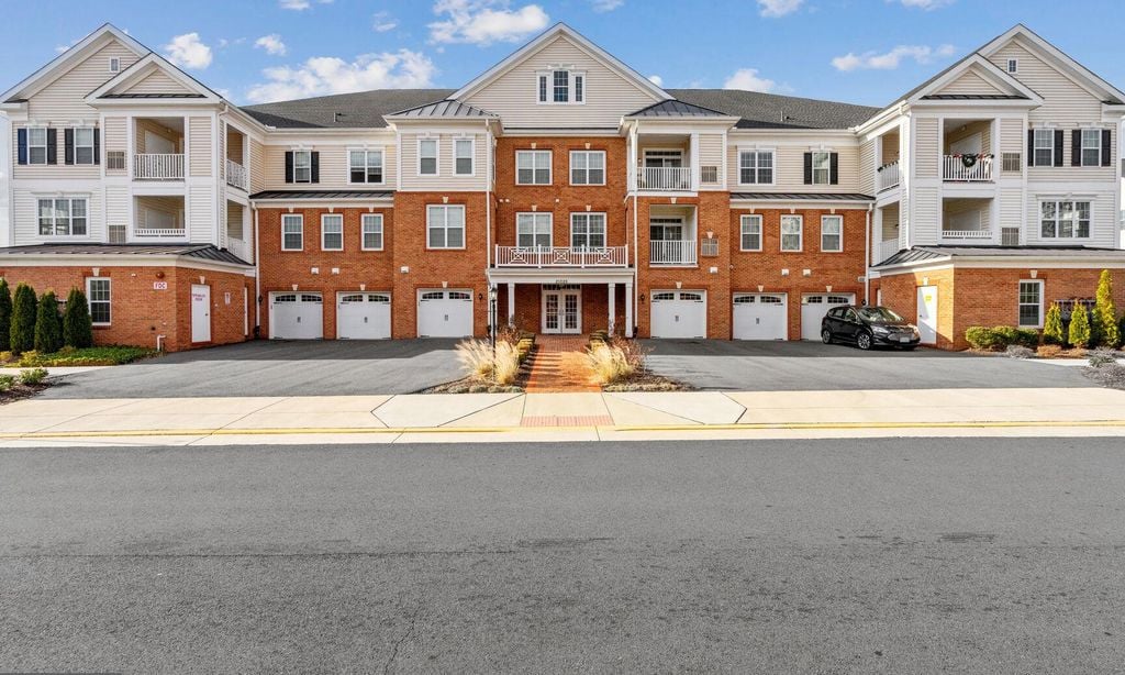 Four Seasons at Ashburn Village