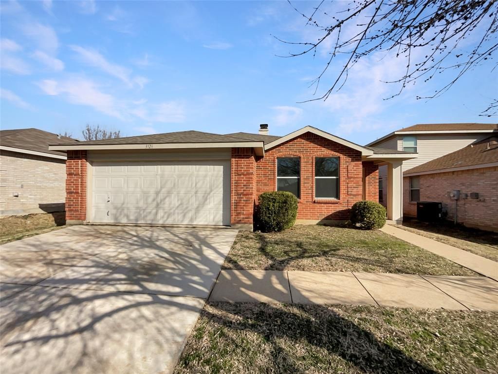 3928 Golden Horn Lane