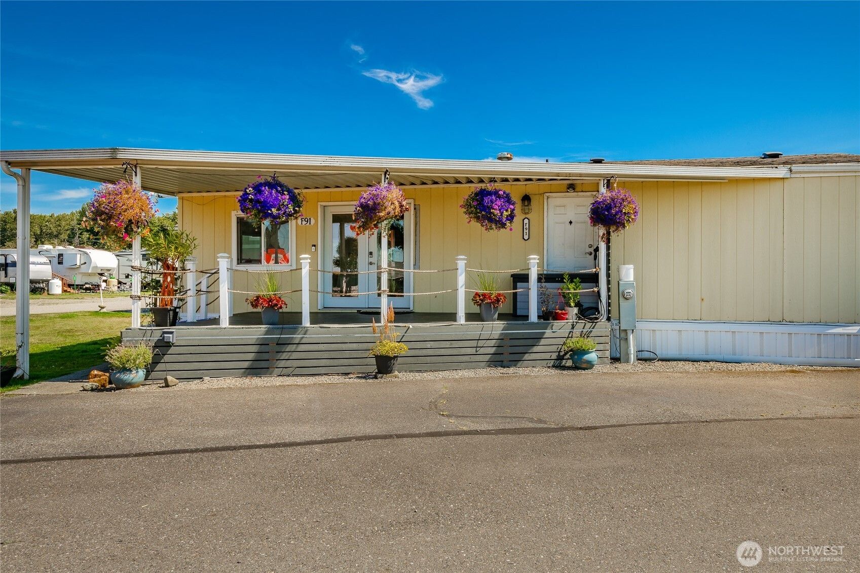 8080 Harborview Road F91